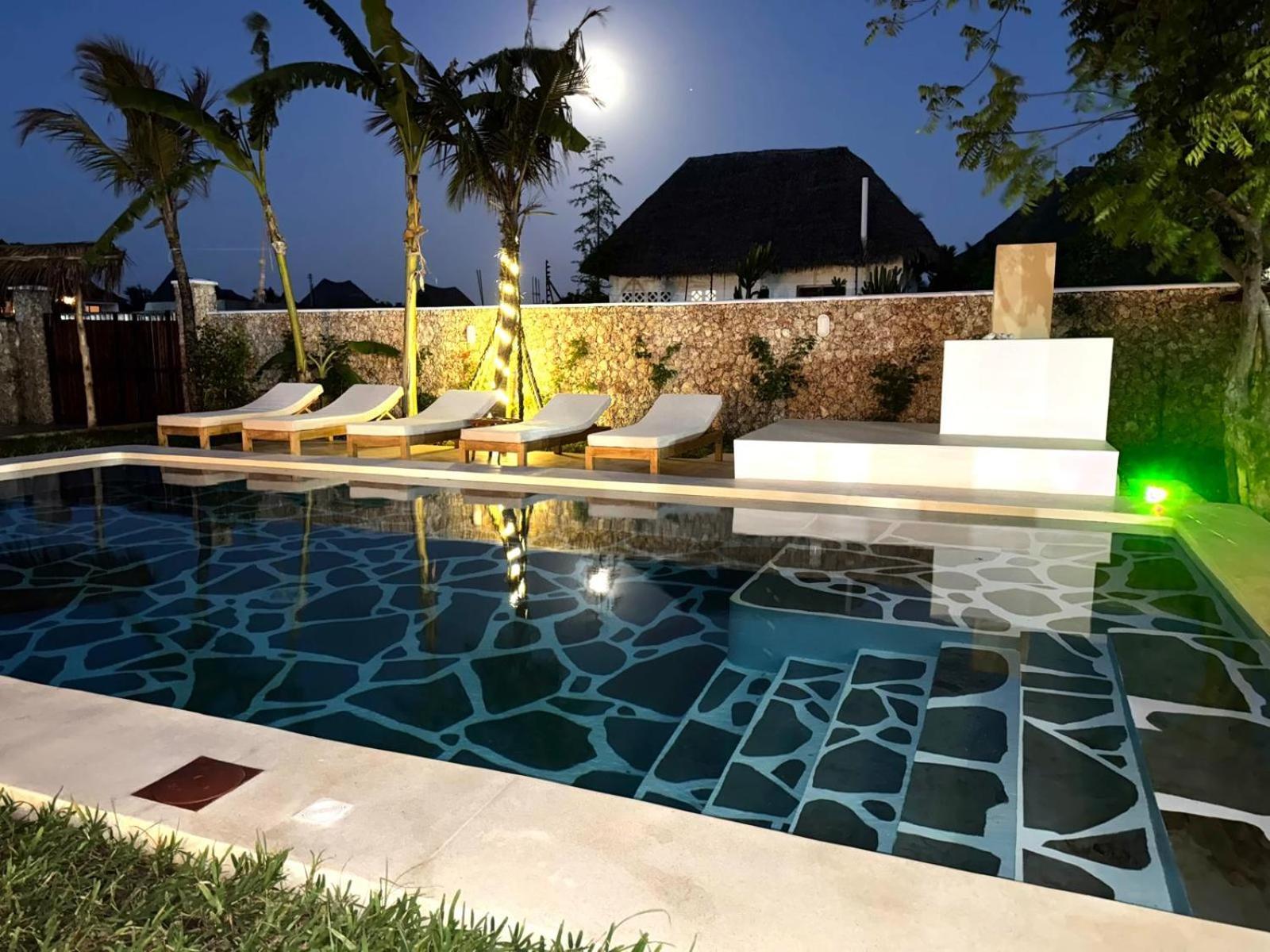 Tatu Inn Boutique Hotel Watamu Extérieur photo